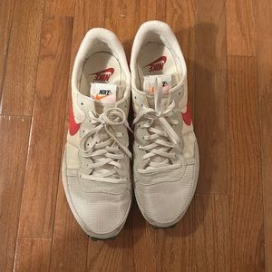 Sz 13 / Challenger 0g 'White University Red'